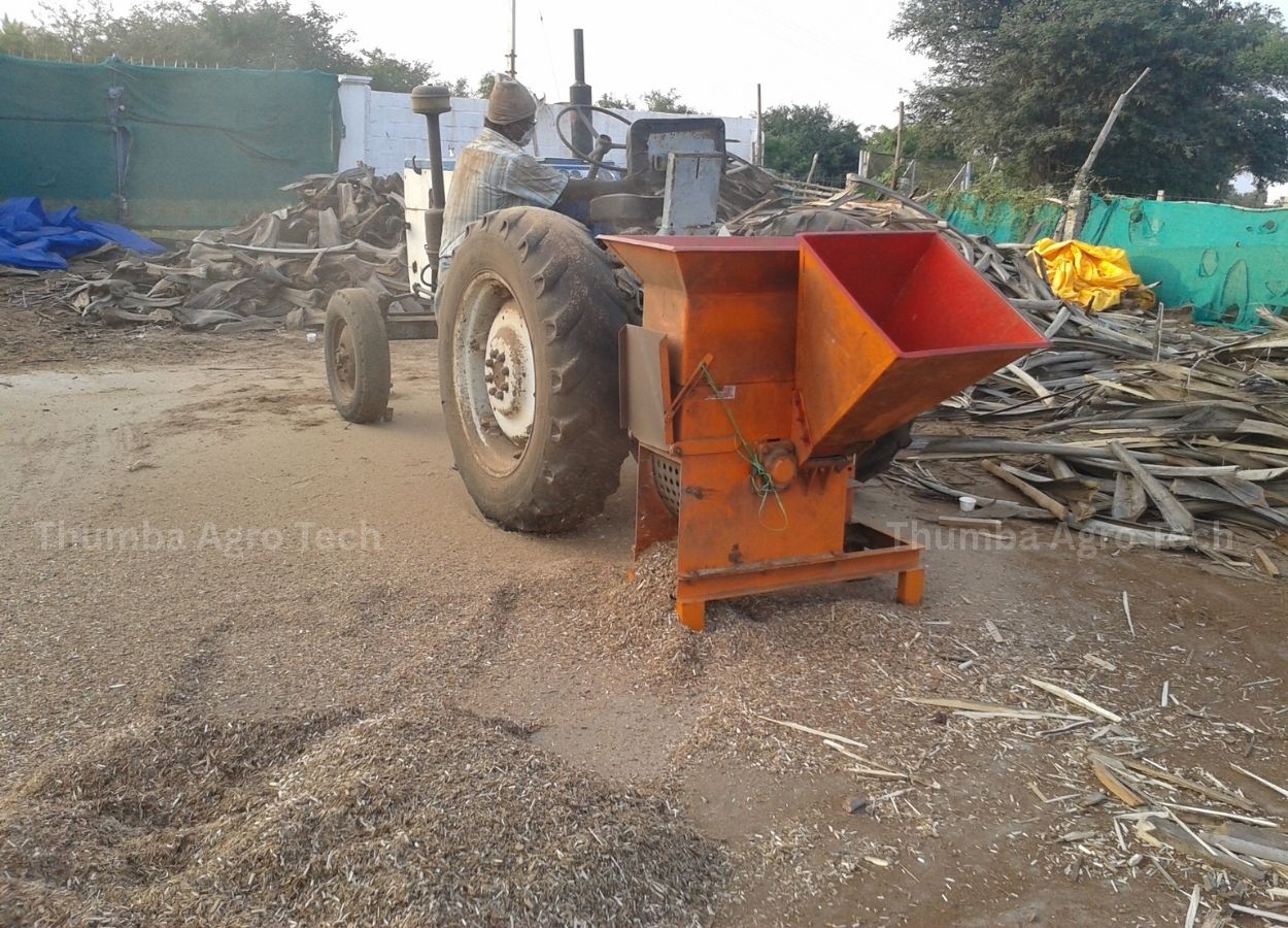 20 HP tractor-driven fine shredding machine for CBG bio fuel by Thumba Agro